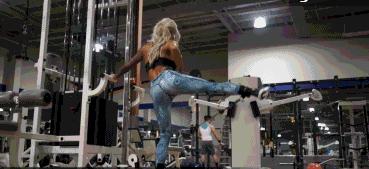 什么动作可以快速提臀,趴床上提臀最佳的动作