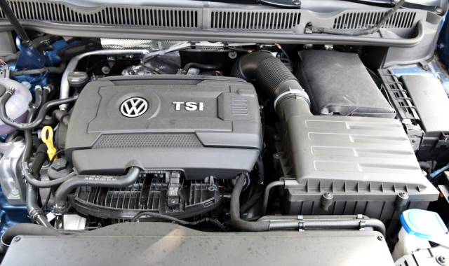 途安l好还是速腾好,途安l拓界版和佳乐比较