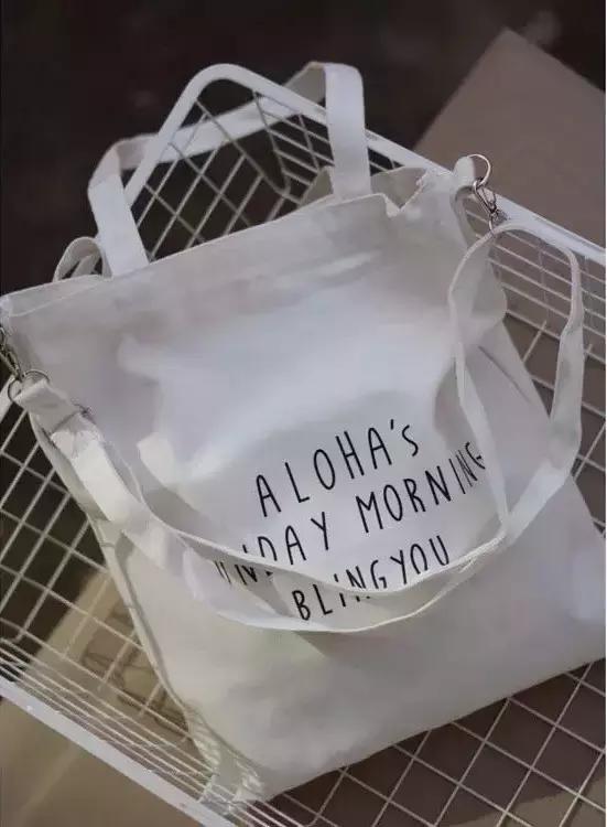 卷发棒？迷之糖果？闺蜜包包里原来有这么多宝贝？