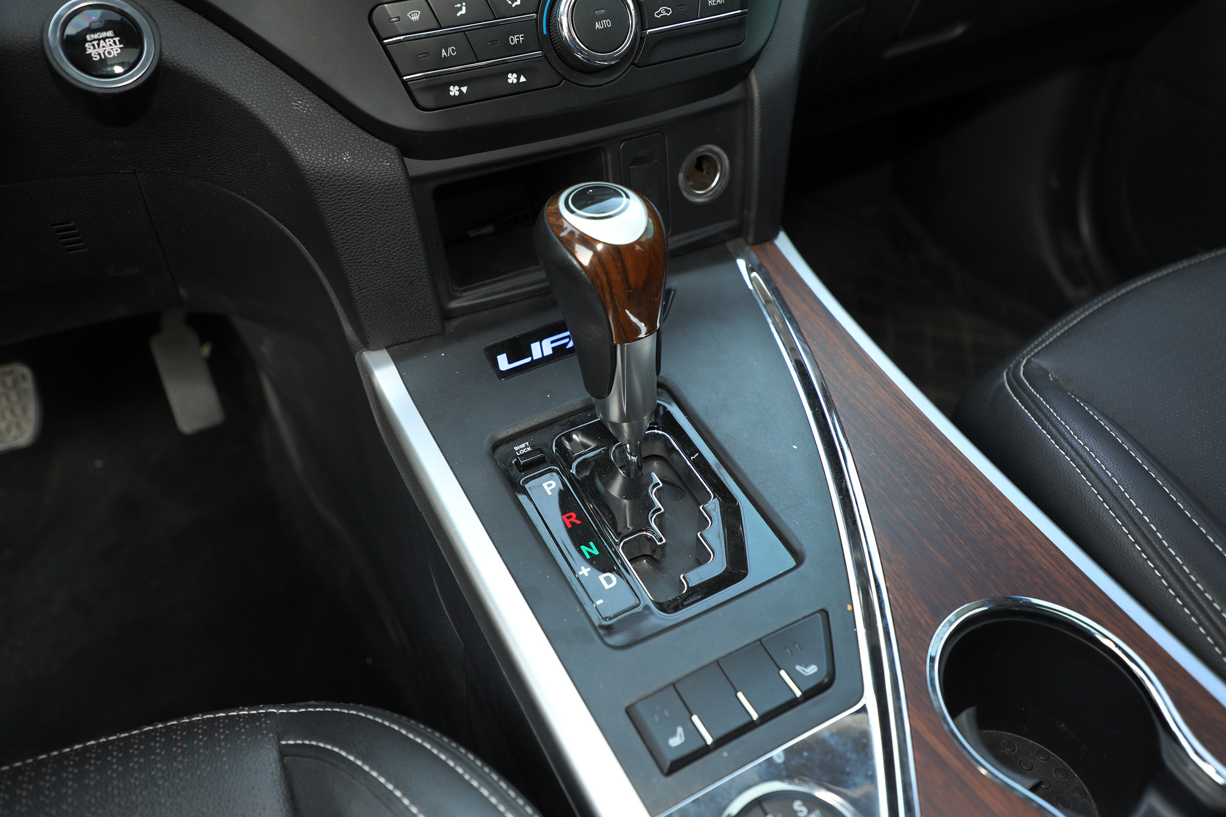 小懂侃车,力帆x80值不值得购买