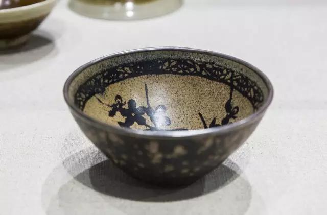 珍品撷英：图读宋元“闲事与雅器”