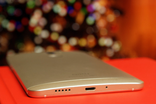 360奇酷手机尊享版测评,360奇酷手机旗舰的参数