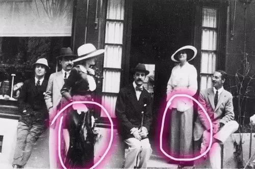 他们怎么一边引领潮流一边赚大钱？