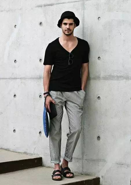 渔夫帽秋冬搭配街拍,夏季黑色渔夫帽女穿搭