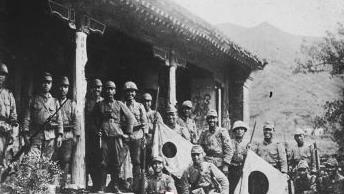 张学良到底有没有实力打关东军,张学良被日本欺负真实历史