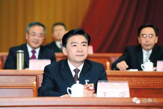 *会两**专访：广东政协主席王荣如何看待委员履职成效？