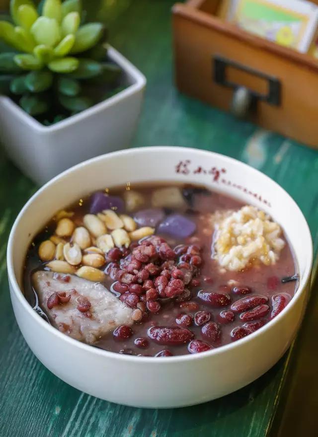 一年卖出10000000份！来自厦门的中华绵绵冰！