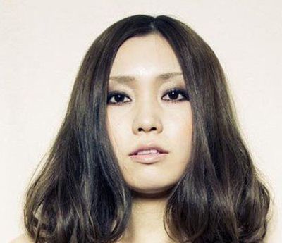 发型是好发型可惜脸大配不上,脸大发型女2021流行发型