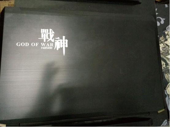 室友万元入手战神本就为了玩LOL，开机7秒，跑分23万