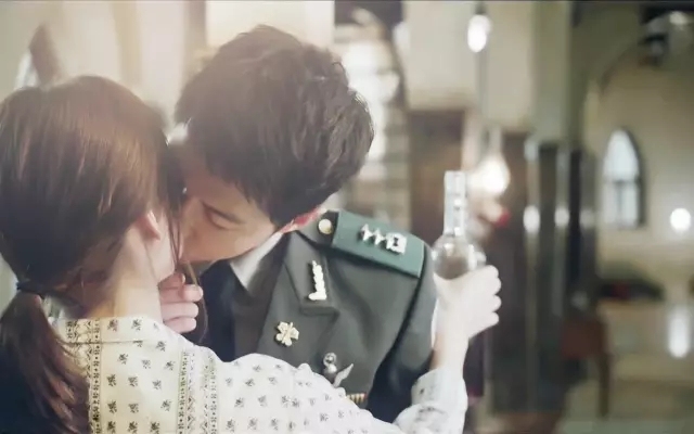 原来“宋宋喜讯”隐藏小心机！这算是前世今生吗？