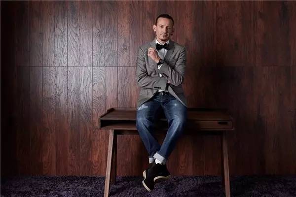 linkinpark主唱为什么自缢,林肯公园主唱去世前录像曝光