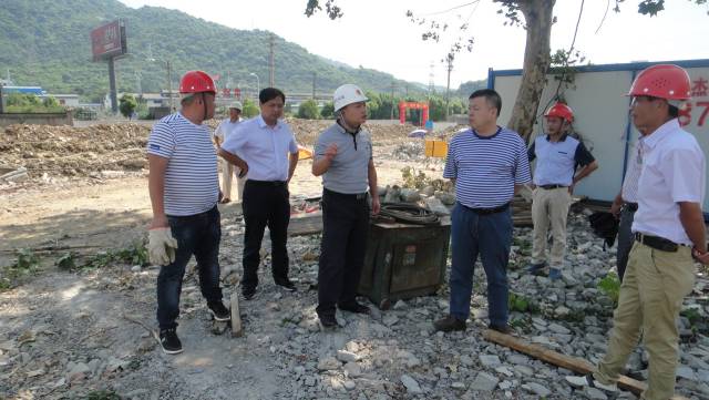 「平安铁山」区安委会检查高温季节安全生产工作烈日下的坚守铁山民警执守岗位不松懈