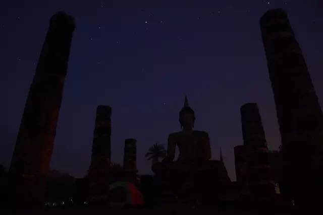 世界上最好的夜景作品,哪个手机夜景最好