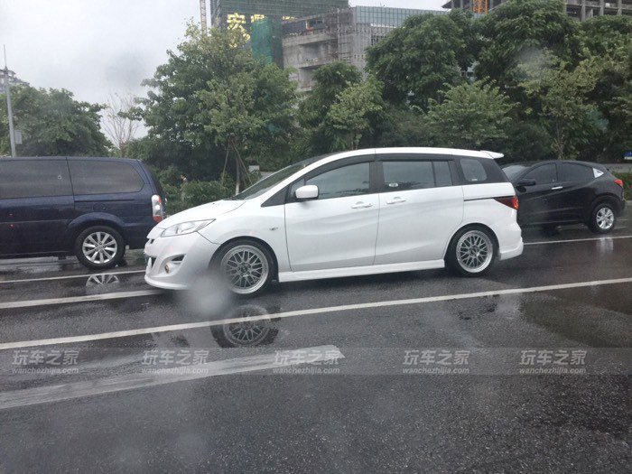 马自达5改新款方向盘 (马自达5 mpv最新款2022)