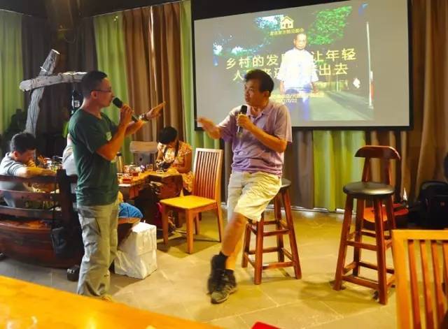 做个没感情有情怀的人,有情怀的人和没情怀的人