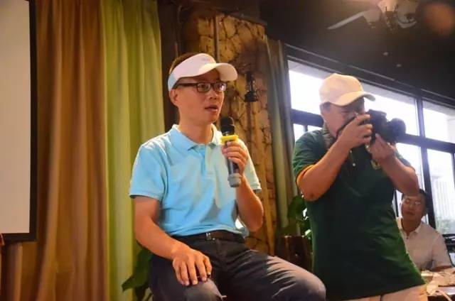 做个没感情有情怀的人,有情怀的人和没情怀的人