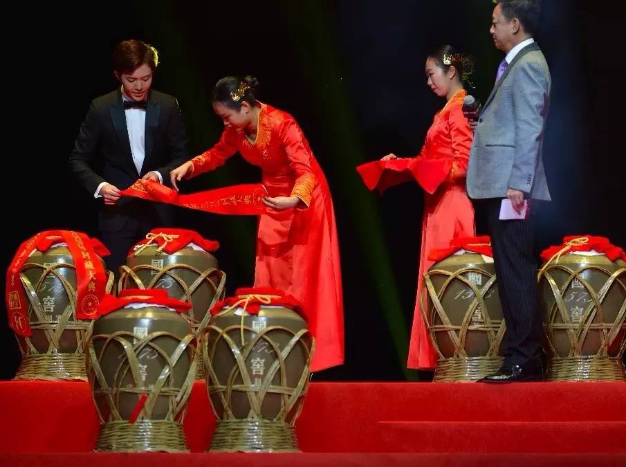 生命中的那坛酒2000ml,生命中的那坛酒