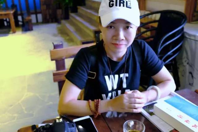 做个没感情有情怀的人,有情怀的人和没情怀的人