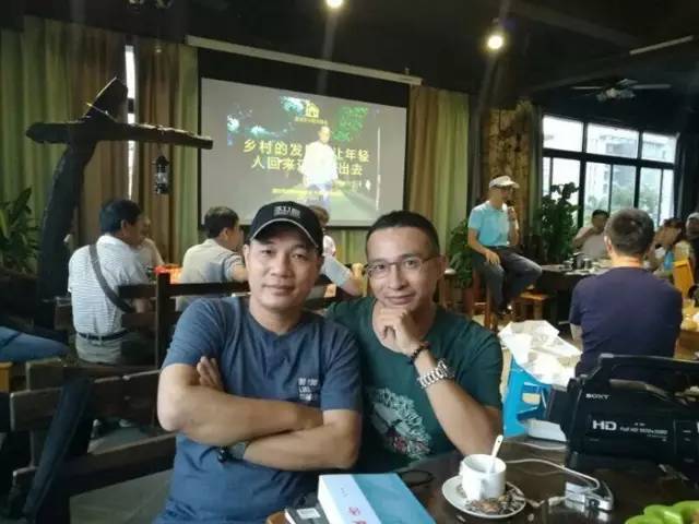 做个没感情有情怀的人,有情怀的人和没情怀的人