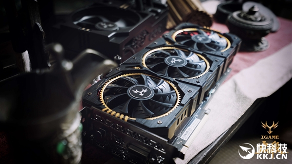 8999元！最强GTX1080Ti开卖：体质逆天