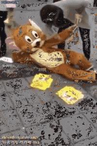 发传单路人的问题怎么解决,传单怎么发才不被扔垃圾桶