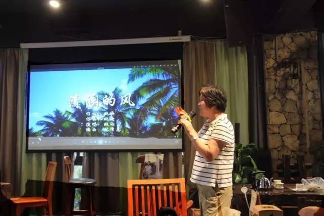 做个没感情有情怀的人,有情怀的人和没情怀的人