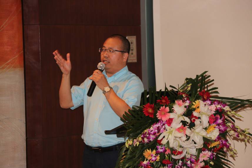 凤牌滇红山东市场财富说明会，为何吸引来了一群酒商？