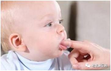 婴儿断奶不吃奶粉有什么好办法,七个月宝宝不吃奶粉10大妙招