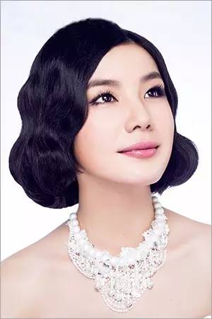 新娘短发造型全身,短发新娘造型图片大全