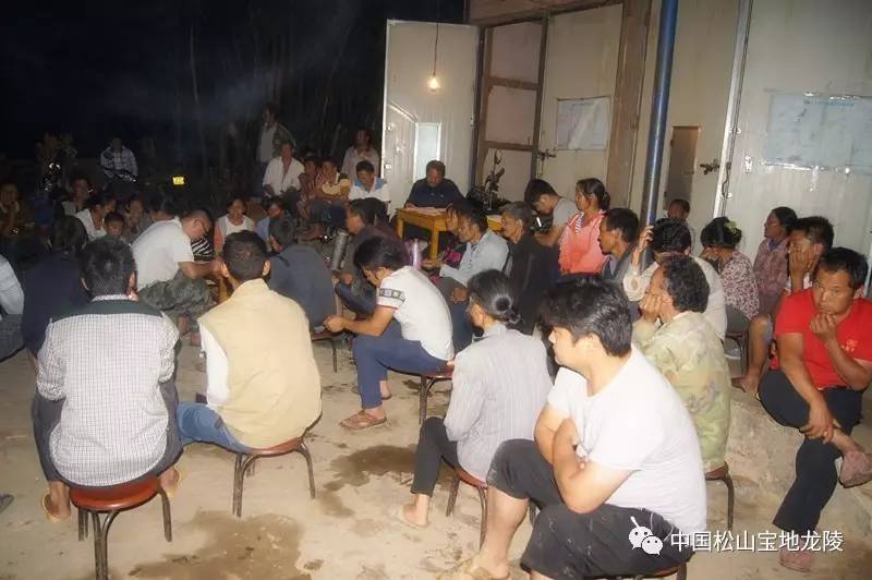 贫困村的温暖,扶贫路上暖人心