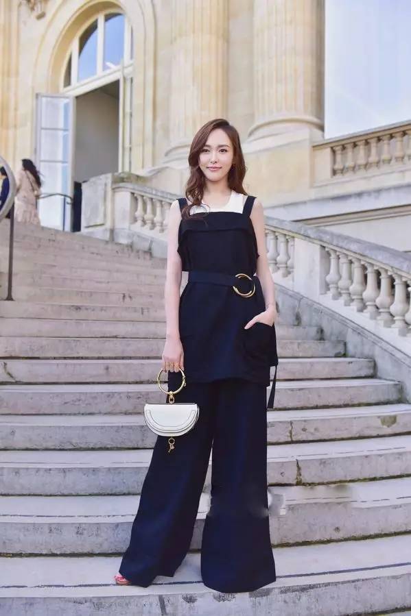 杨幂背过的包包,杨幂最近背过的包包