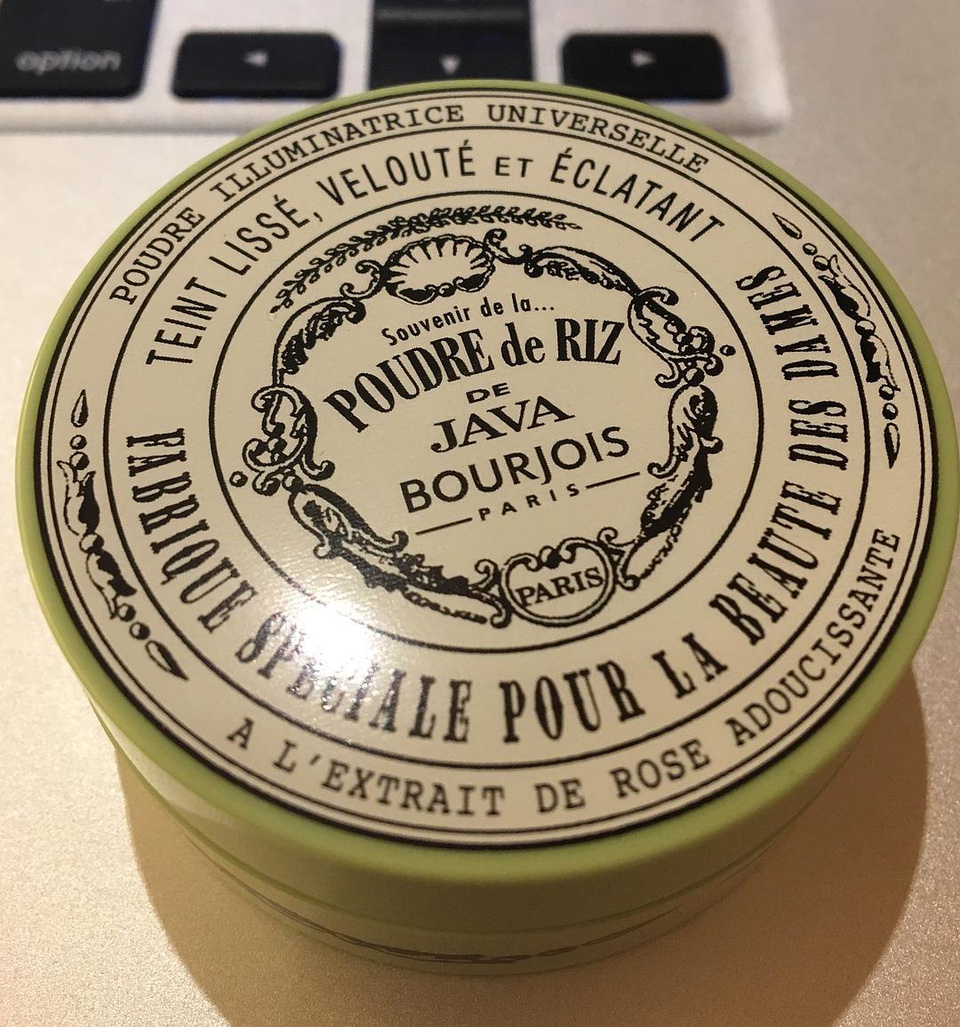 豆瓣日记:不专业的孕期用品分享,ˇˍˇ～推荐里抽一个jillstuart的眼线胶~