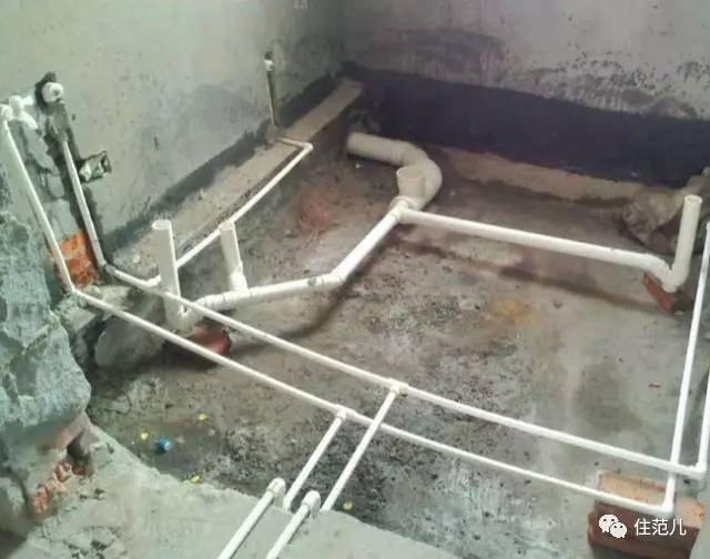 小户型厕所马桶移位,卫生间马桶移位做壁挂式马桶