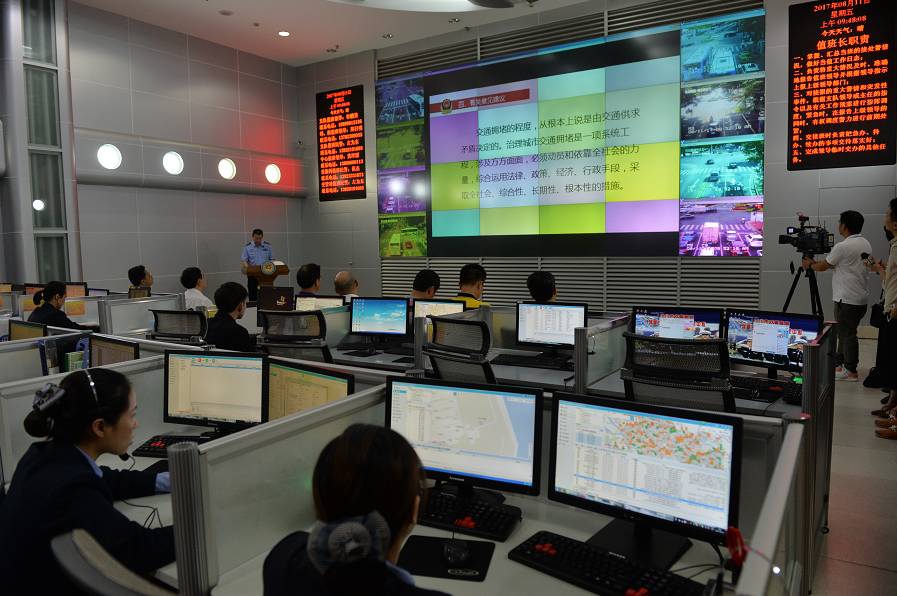 领导干部要以办好民生实事为己任,将民生实事一件一件办好