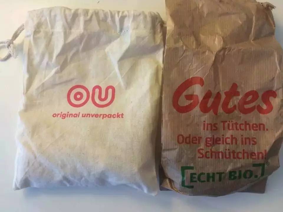 明明知道会倒闭，俩姑娘却还是开了这家零包装的超市，只为告诉你一件被忽略的事