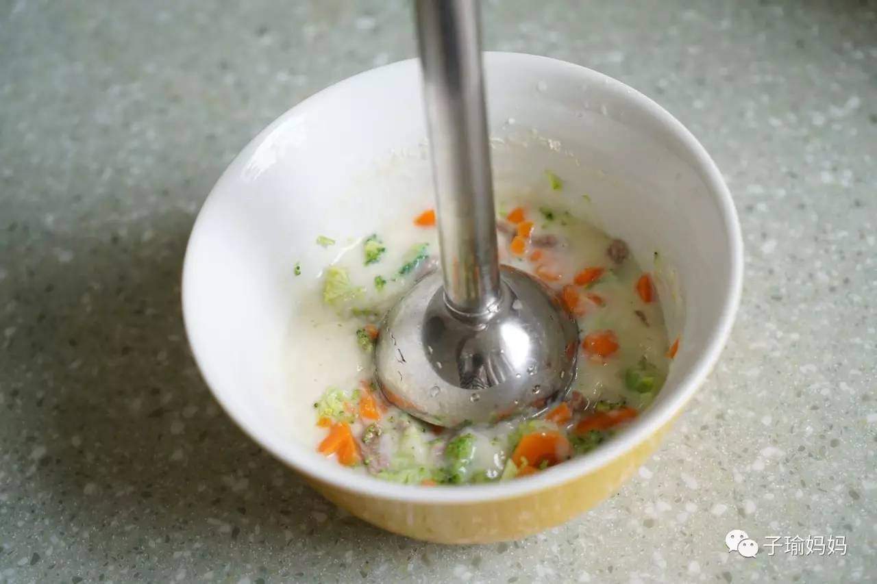 七月宝宝南瓜米糊辅食制作,宝宝辅食南瓜紫薯小米米糊