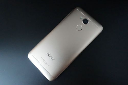 久用流畅不卡顿,久用不卡顿的手机