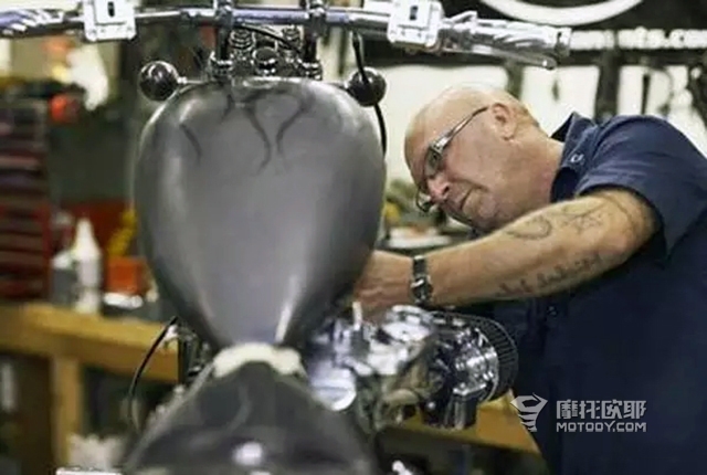 实用摩托车维修教程全套,维修摩托车诀窍大全