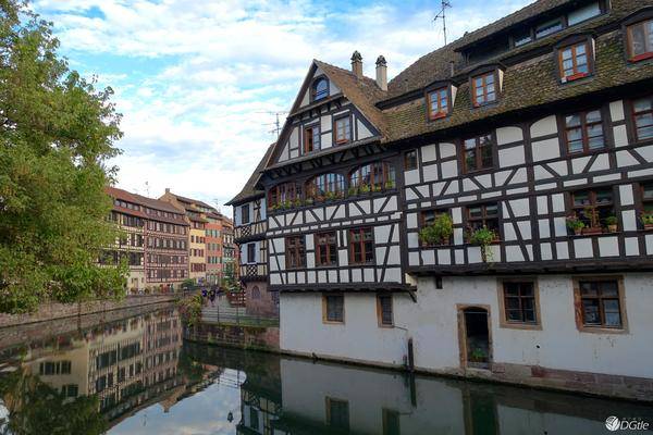 瑞士风光自驾游实景,在瑞士陪你看最美的湖光山色