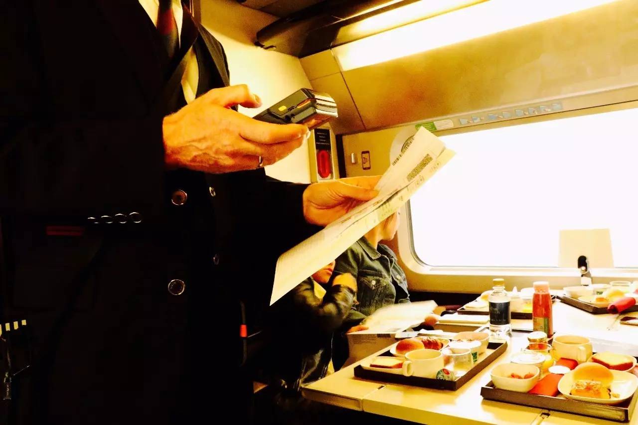 坐火车欧洲旅行,坐着火车游欧洲