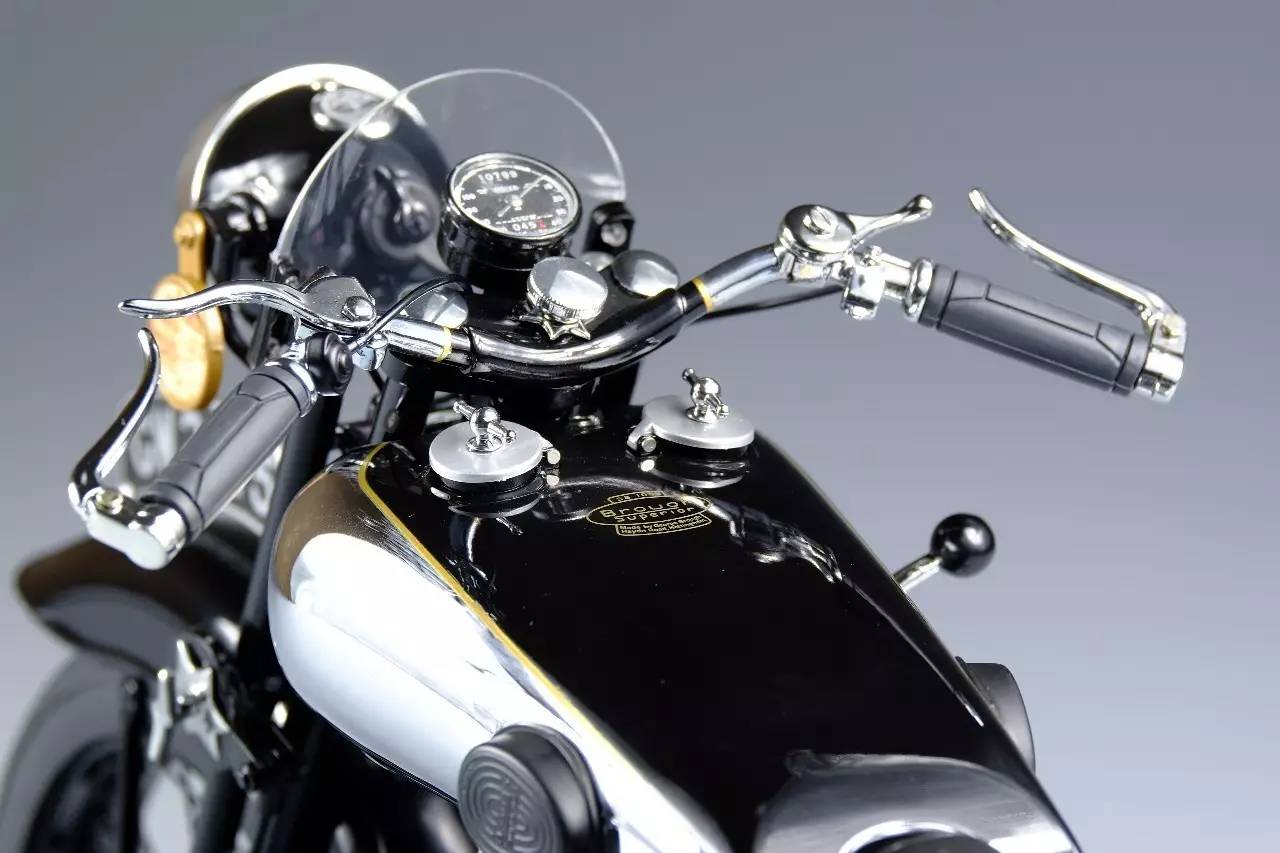 超逼真发动机,超级逼真电脑