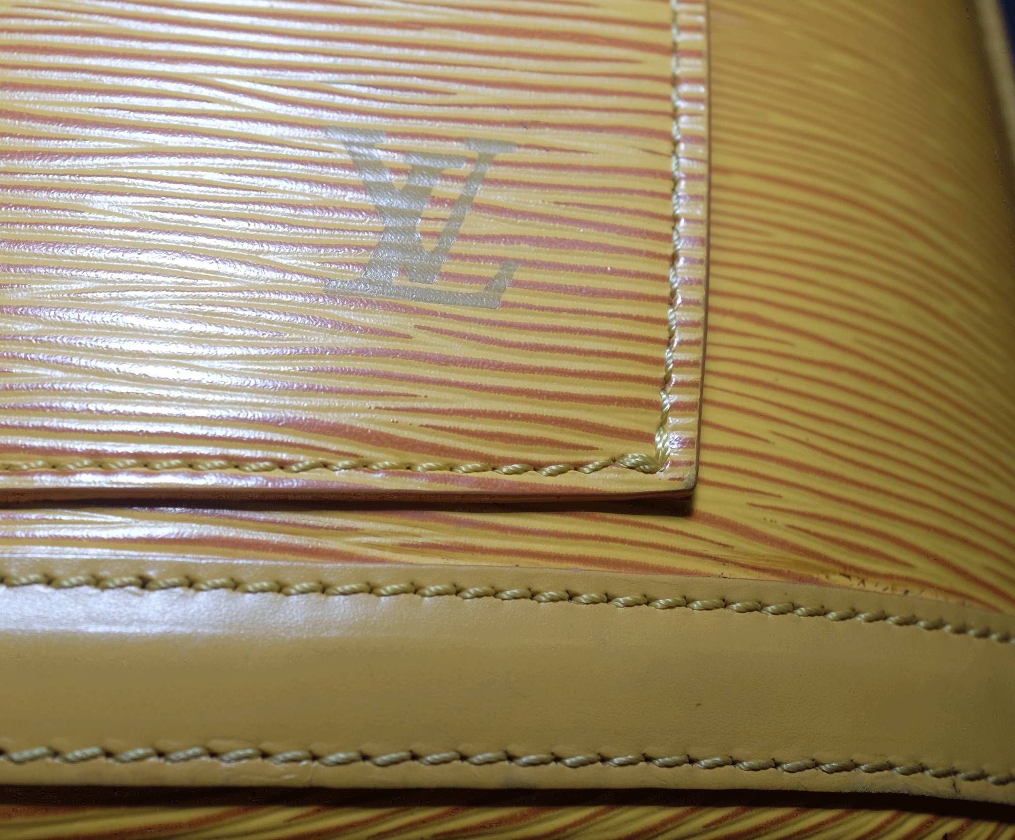 皮鞋皮革护理教程,真皮皮鞋一次性处理200元