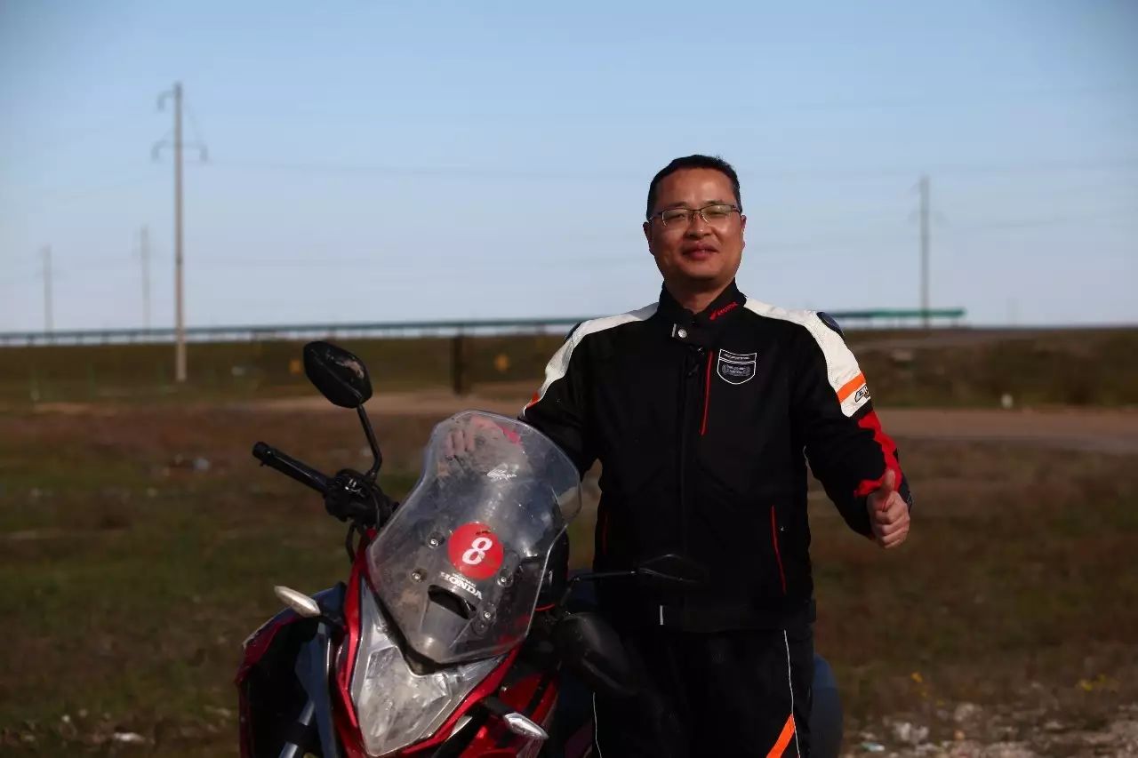 21款五羊本田190猛鸷旅行,2024五羊本田猛鸷