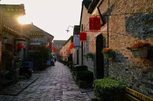 「镇深度」如何只用30元，过一天地道的镇江慢生活！