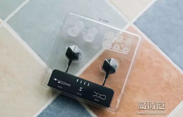 慢跑推荐戴什么耳机,怎么挑选运动耳机