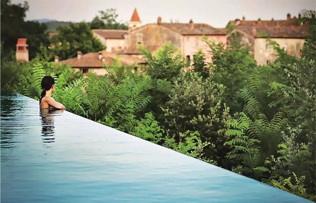 每个人一生中值得去的地方,适合年轻人旅游的十大目的地