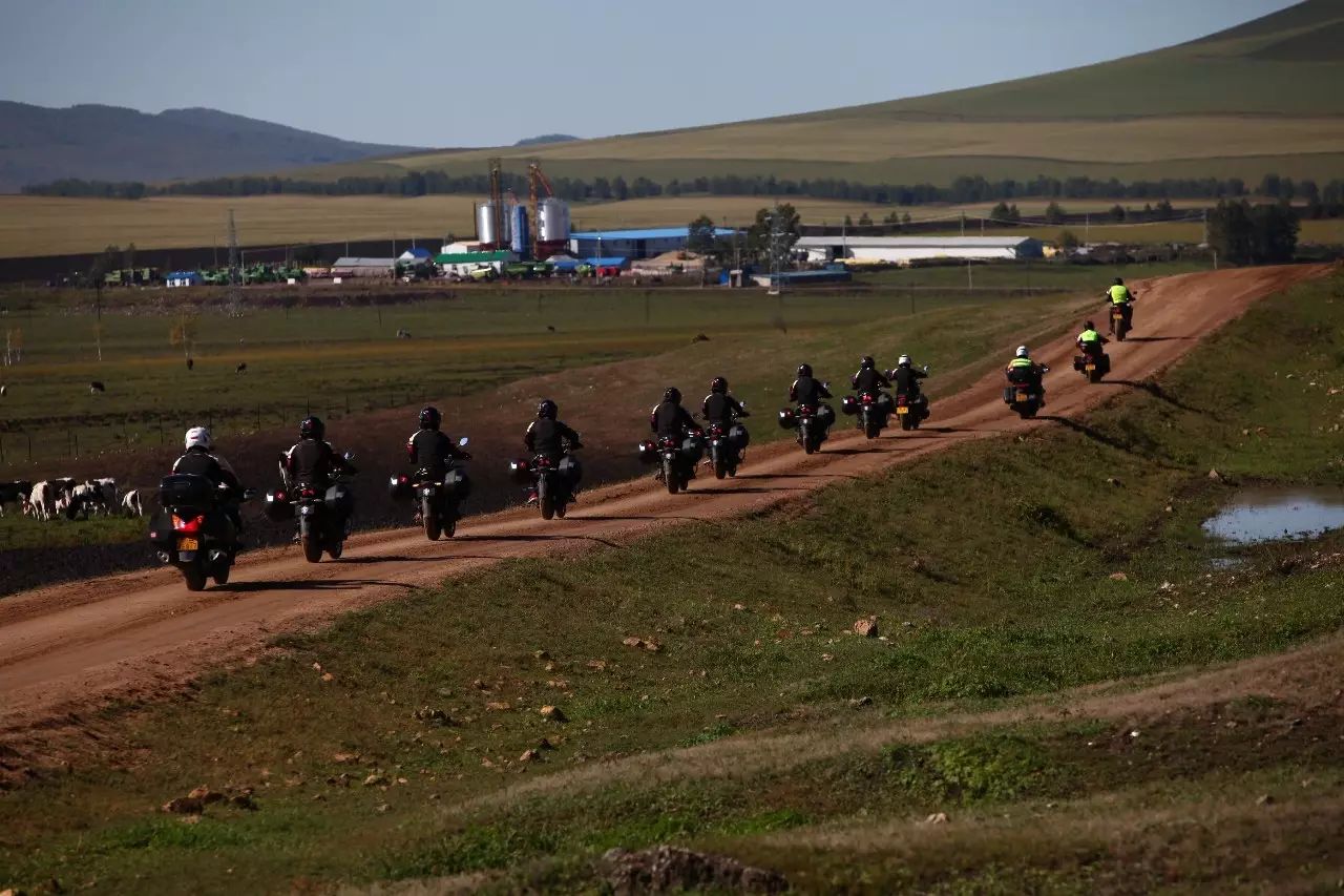 21款五羊本田190猛鸷旅行,2024五羊本田猛鸷