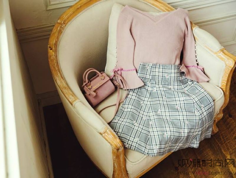 JILLSTUART20周年庆，一个令世界名媛女性心驰向往的品牌