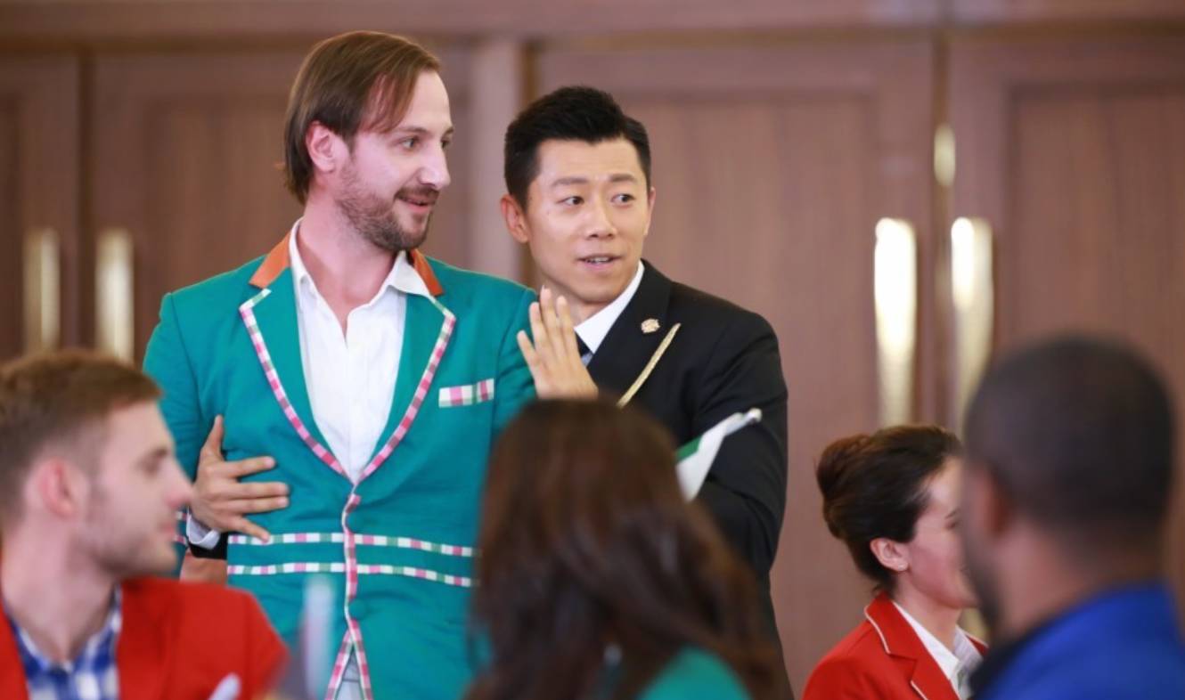 范冰冰挑战者联盟冰块,范冰冰挑战者联盟足疗