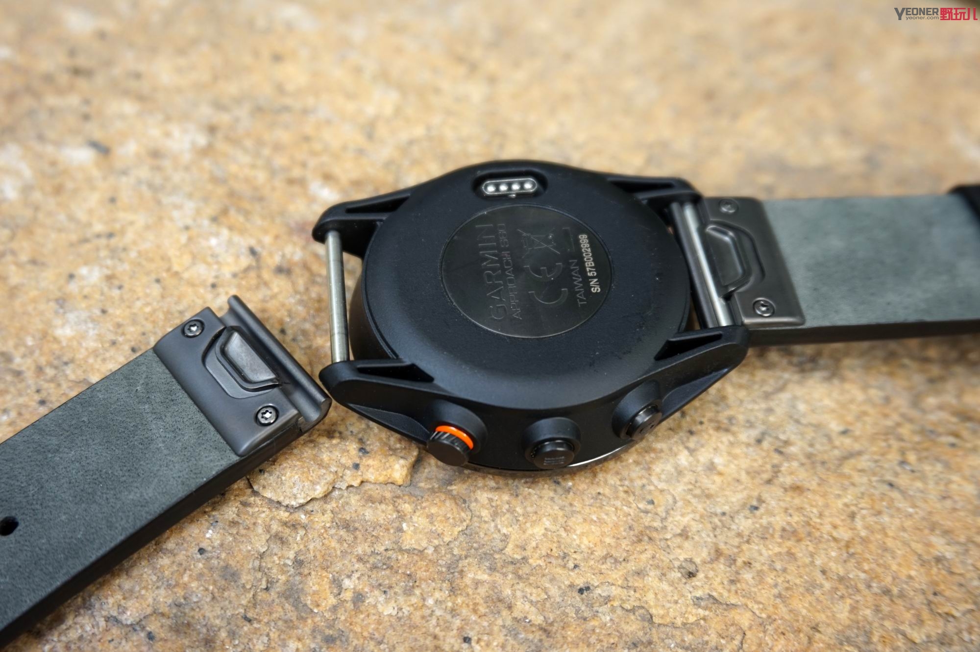 garmin高尔夫手表竞品,garmins62高尔夫智能腕表